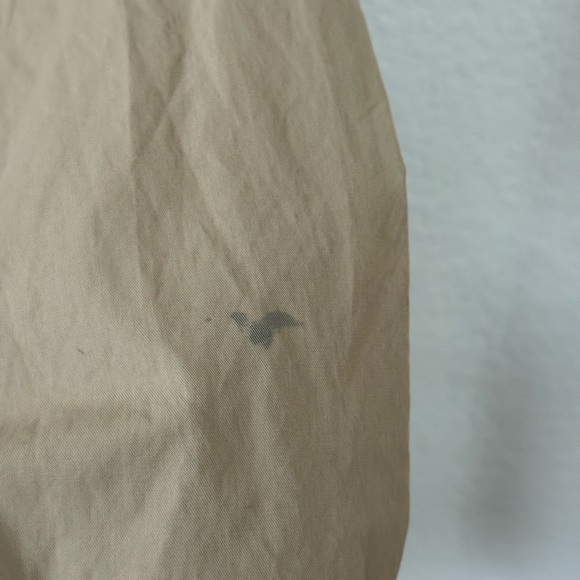 Gap - Picture 3 of 5